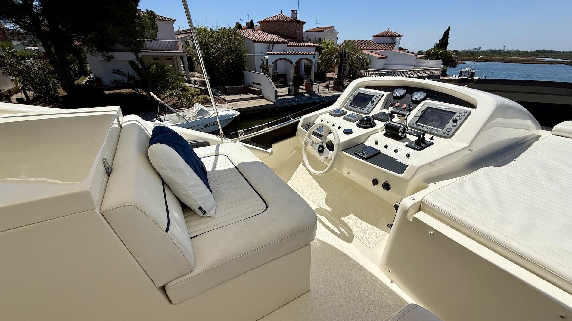 2005 ASTONDOA 59' GLX 